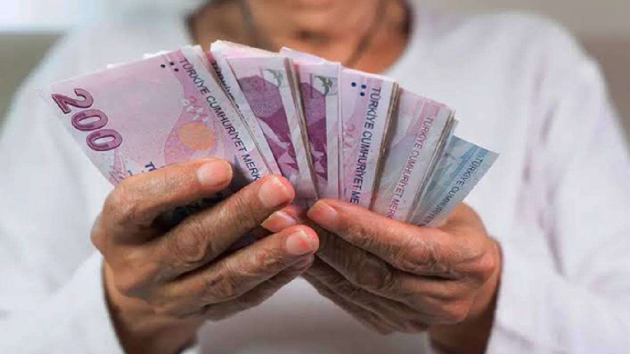 SGK uzmanı İsa Karakaş tek tek açıkladı: SGK'ya bildirim yapanın emekli maaşı artacak! 5